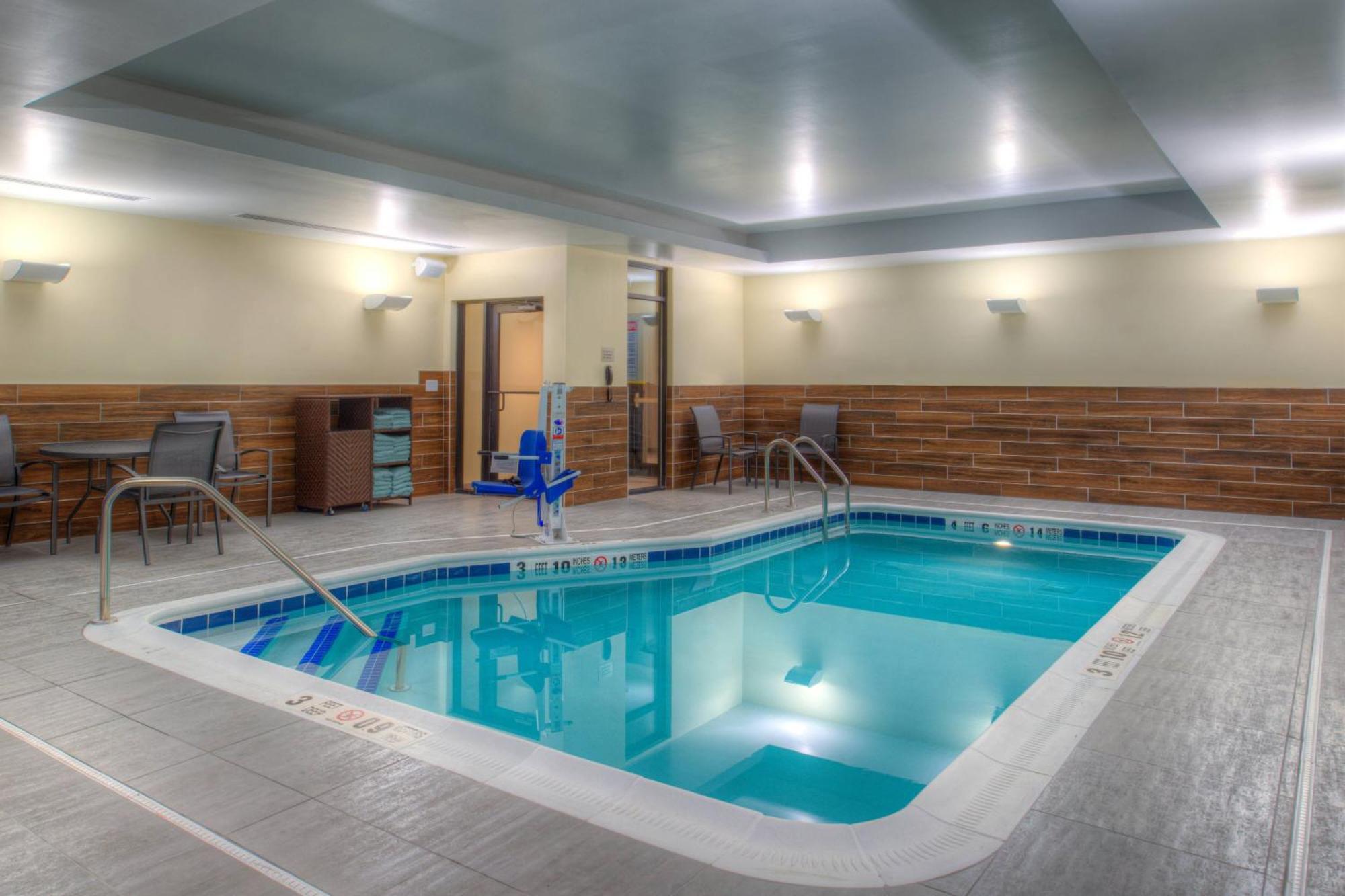 Fairfield Inn & Suites By Marriott Canton Zewnętrze zdjęcie