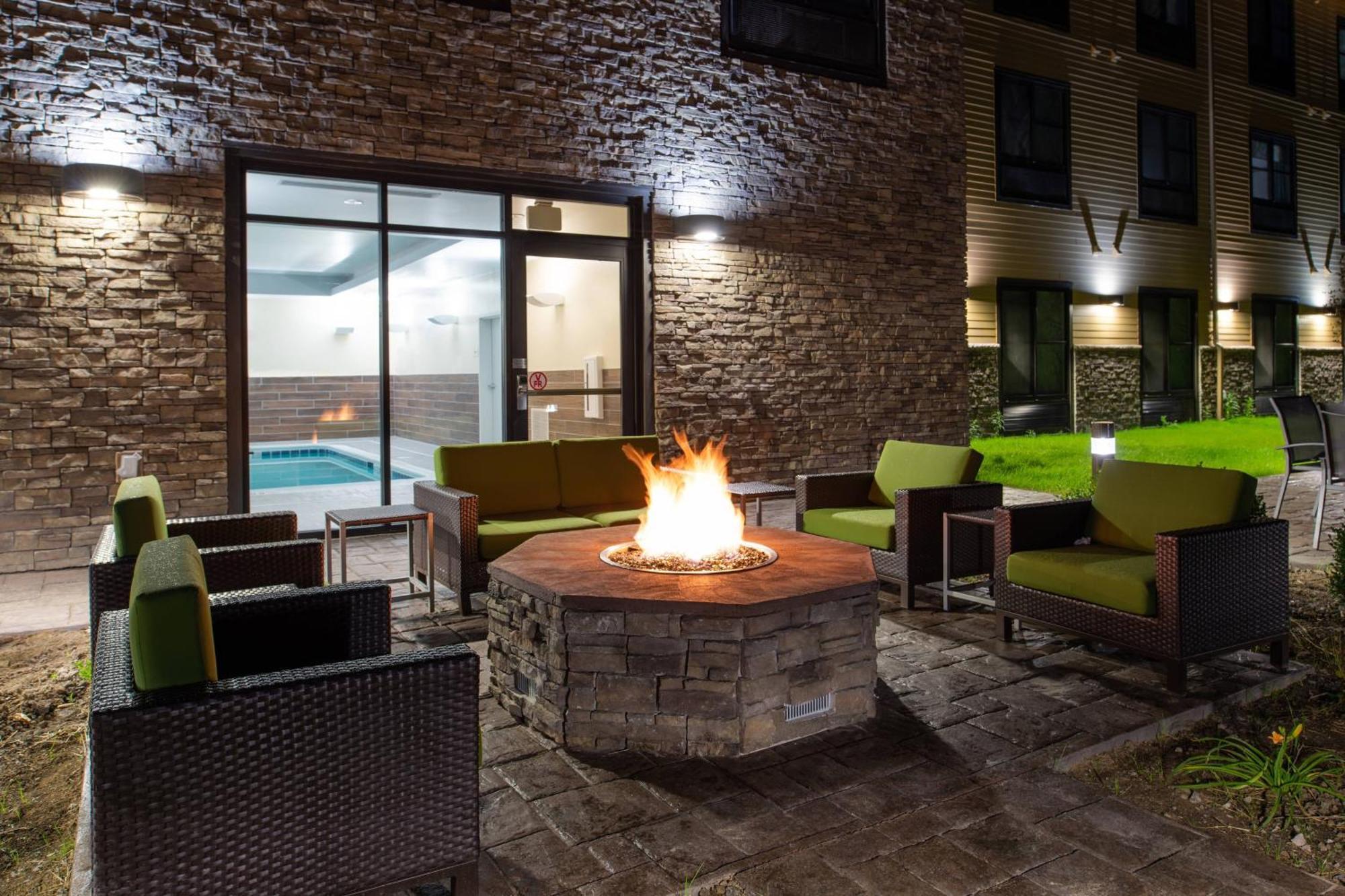 Fairfield Inn & Suites By Marriott Canton Zewnętrze zdjęcie